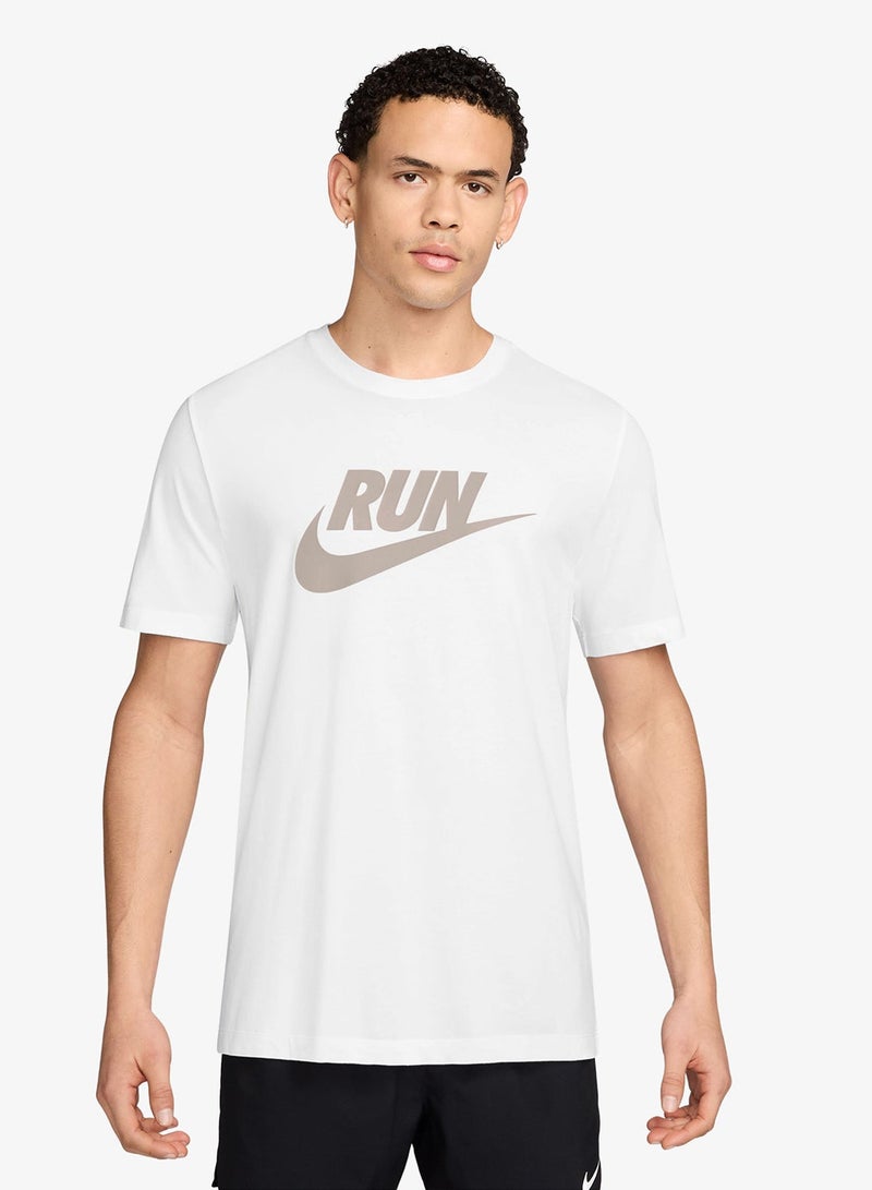 Nike Dri-Fit Run Swoosh T-Shirt - Image 1